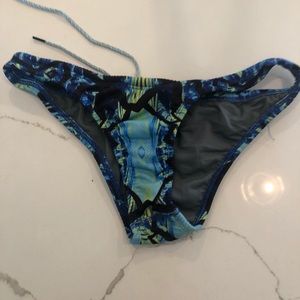 Jolyn swim bottoms